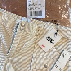 Urban Outfitters BDG Zoey Corduroy Cargo Shorts in Ivory